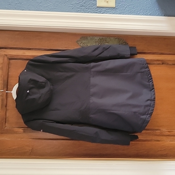 Steel Gray Columbia Ski Jacket - Picture 3 of 13